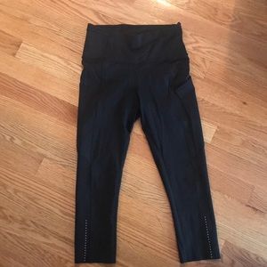 Lululemon Fast & Free Crop II Nulux SIZE 4
